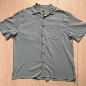 Jos. A. Bank Light Blue Button Down Short Sleeve Silk Shirt